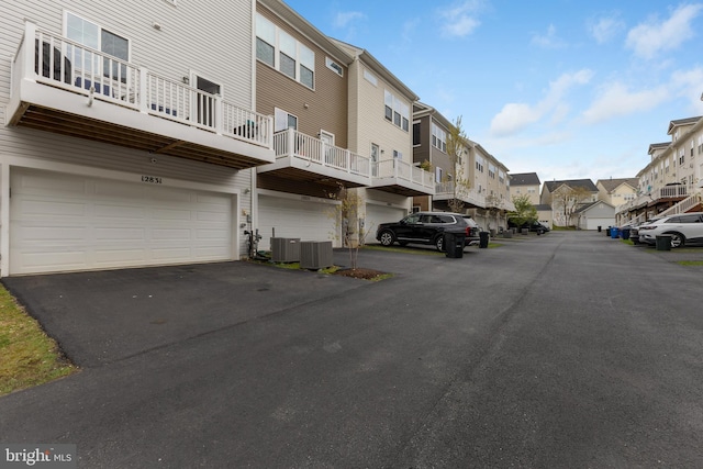 12831 Clarksburg Square Rd, Clarksburg, MD 20871 - view of road featuring a residential view