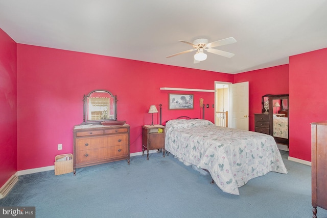 bedroom featuring a ceiling fan, baseboards, and carpet flooring