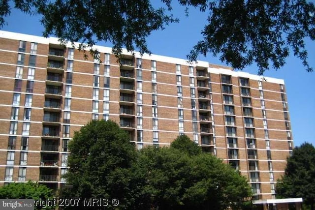 view of building exterior