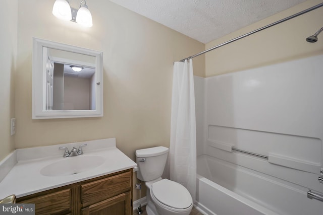 bathroom with toilet, a textured ceiling, vanity, and shower / bathtub combination with curtain