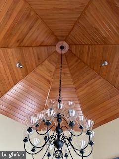 details featuring wood ceiling