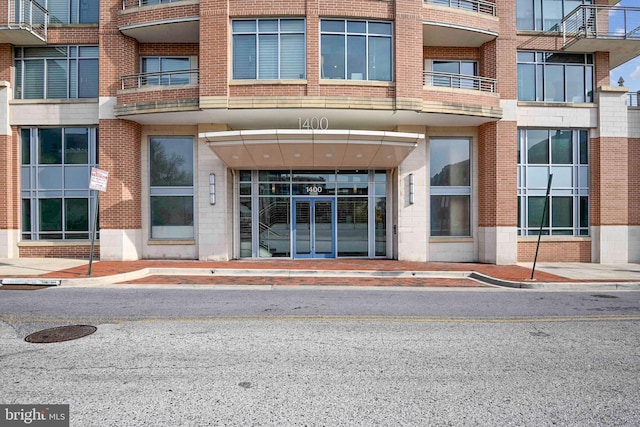 1400 Lancaster St Unit 605, Baltimore, MD 21231 - property entrance featuring brick siding