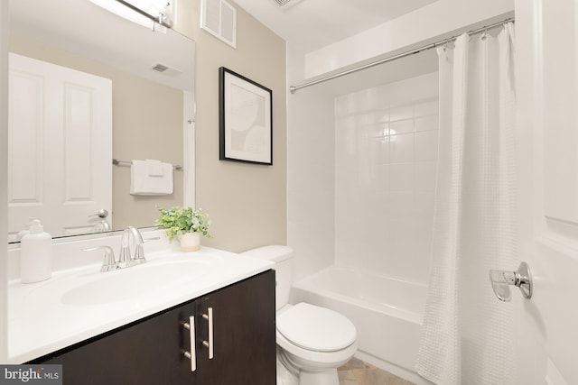 bathroom featuring toilet, vanity, shower / tub combo with curtain, and visible vents