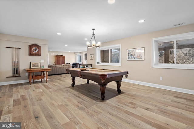 game room with recessed lighting, light wood-style flooring, billiards, and baseboards