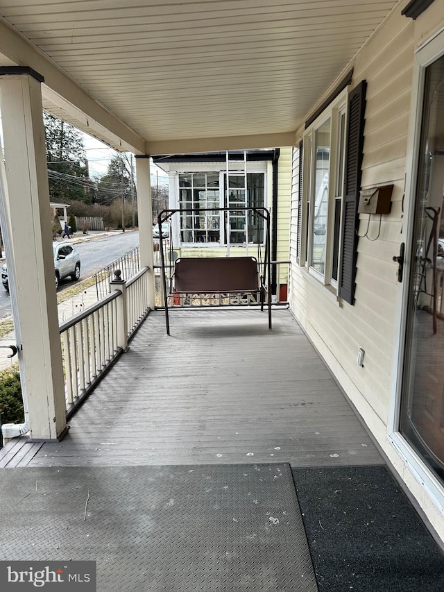 view of patio / terrace with covered porch