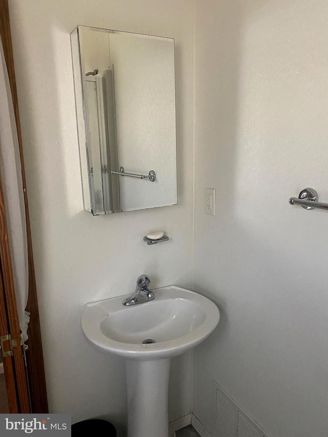 bathroom with visible vents