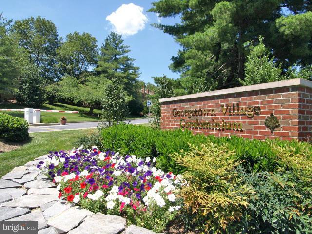 11305 Commonwealth Dr Unit 302, Rockville, MD 20852 - view of community sign