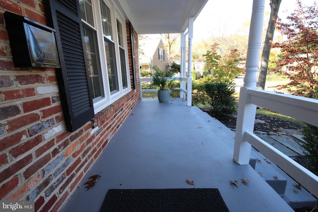 view of patio / terrace with a porch