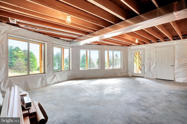 interior space featuring concrete flooring