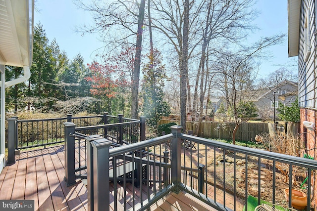 deck featuring fence