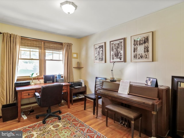 731 Fayette St, Cumberland, MD 21502 - office area with wood finished floors