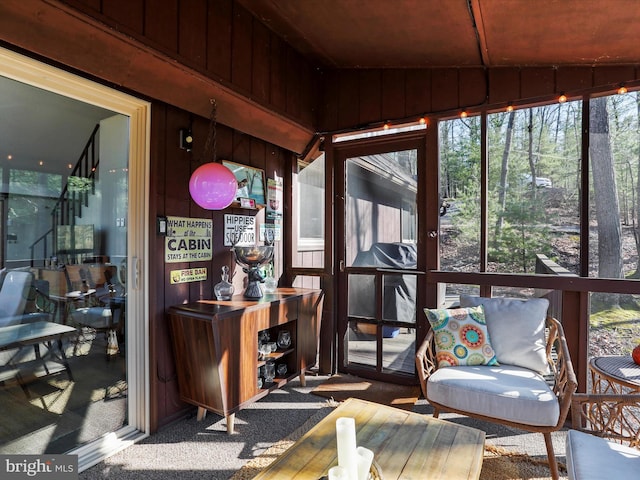 view of sunroom / solarium