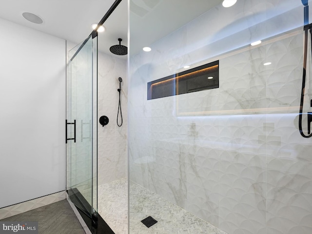 full bathroom featuring a stall shower