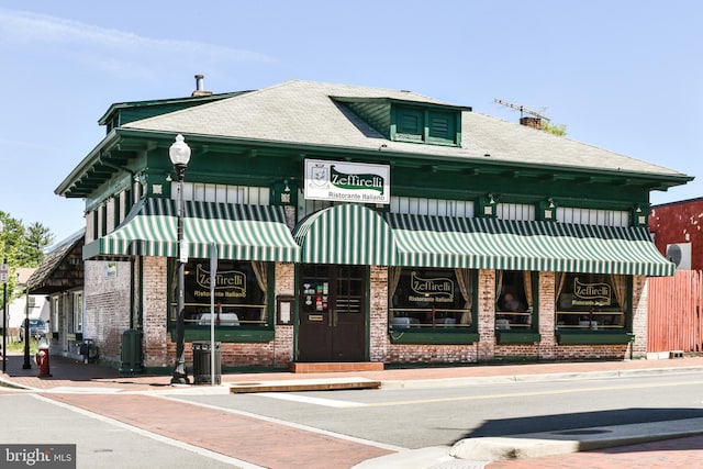 view of building exterior