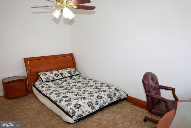 bedroom featuring carpet floors and ceiling fan