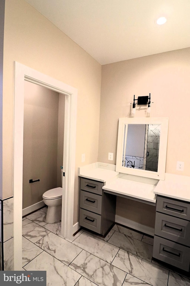 full bath featuring toilet, marble finish floor, recessed lighting, baseboards, and vanity