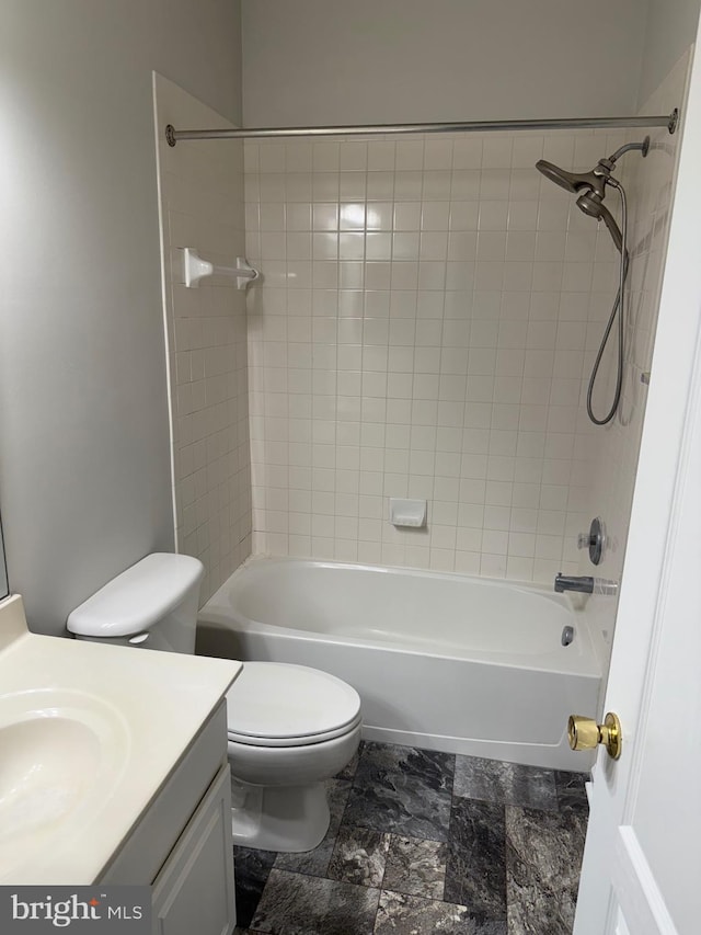 325 Quinton Oaks Cir, Stephens City, VA 22655 - full bathroom featuring vanity and tub / shower combination