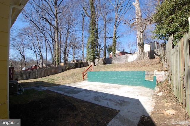 view of yard featuring a fenced backyard