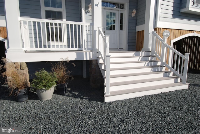 entrance to property with covered porch