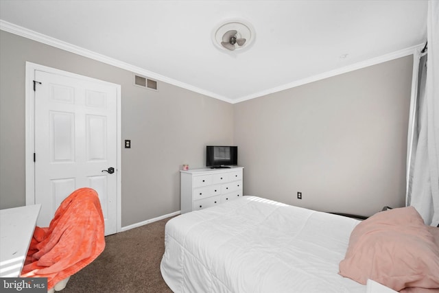 bedroom featuring visible vents, baseboards, ornamental molding, and carpet flooring