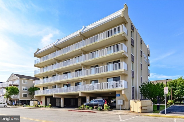 view of building exterior