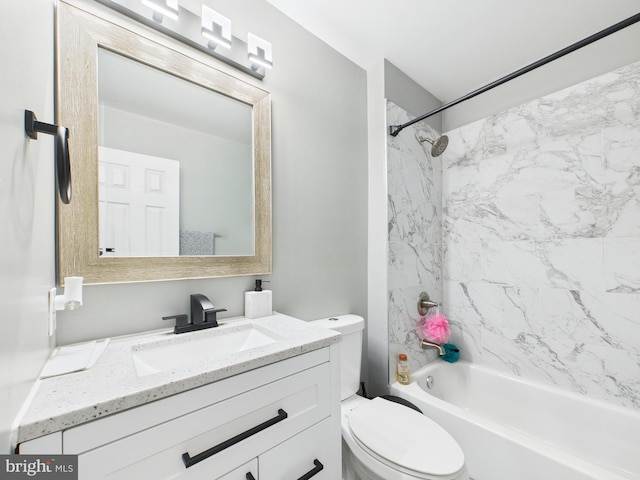 full bath featuring toilet, vanity, and shower / bathing tub combination