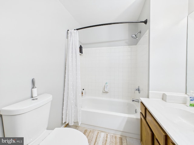 full bathroom featuring tile patterned floors, shower / bathtub combination with curtain, toilet, and vanity