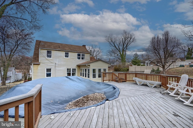 deck with fence