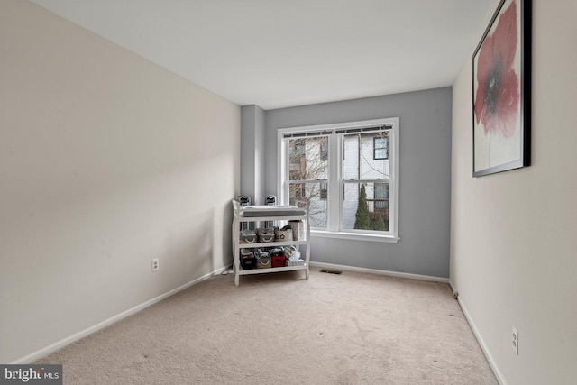 10 White Pine Ct, Lafayette Hill, PA 19444 - unfurnished room with carpet floors and baseboards