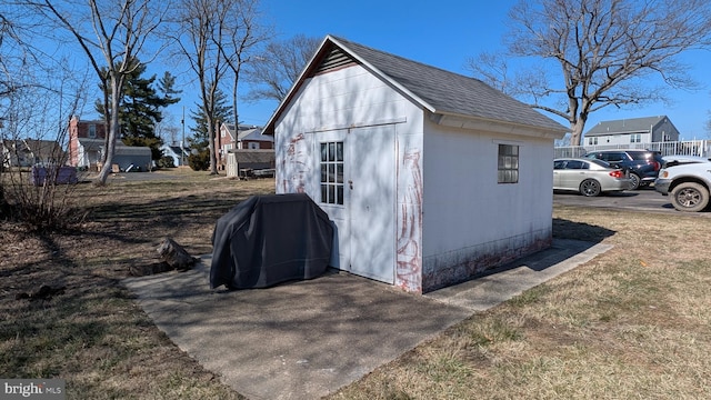 view of outdoor structure with an outdoor structure