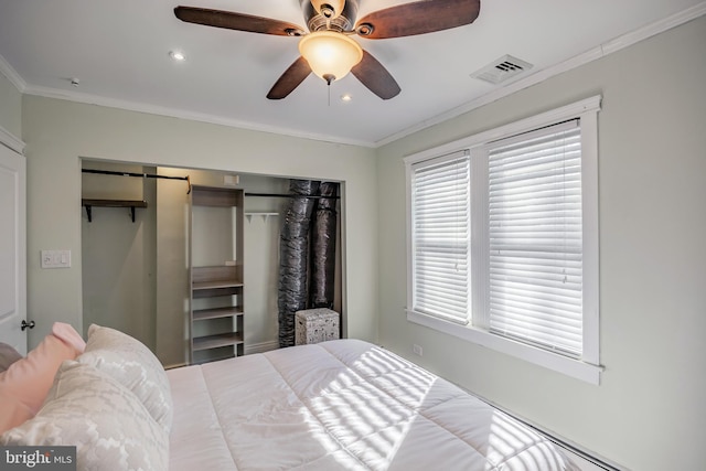 bedroom with visible vents, crown molding, recessed lighting, a closet, and a ceiling fan