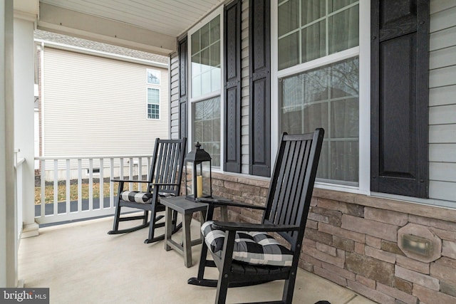 view of patio / terrace with covered porch