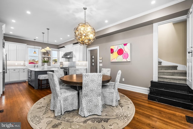 dining space featuring stairway, baseboards, recessed lighting, dark wood-style flooring, and crown molding