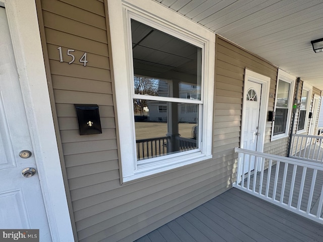 deck with covered porch