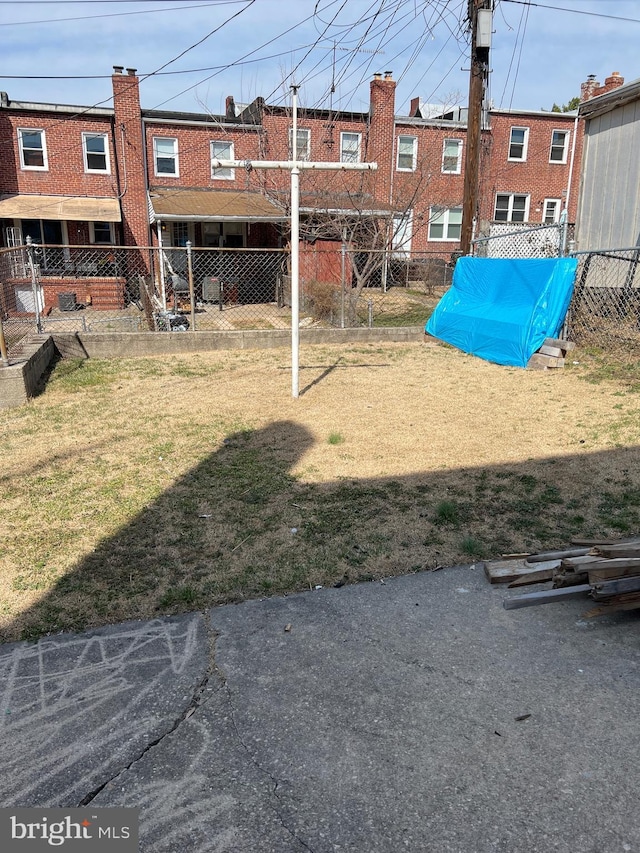 view of yard featuring fence