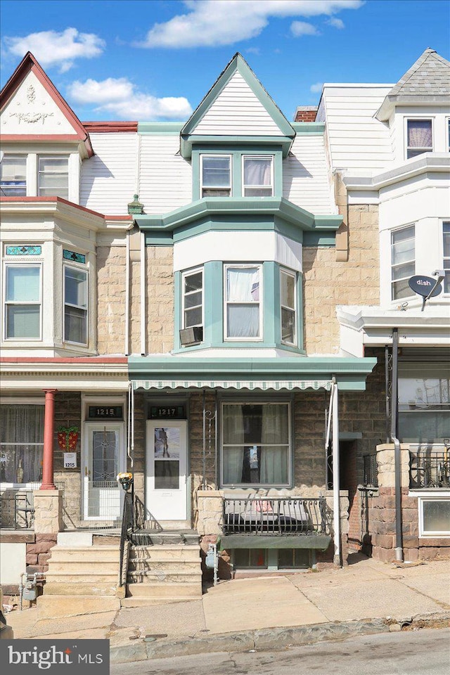 view of townhome / multi-family property