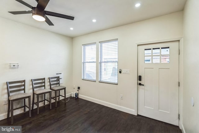 foyer featuring dark wood-style floors, recessed lighting, a ceiling fan, and baseboards