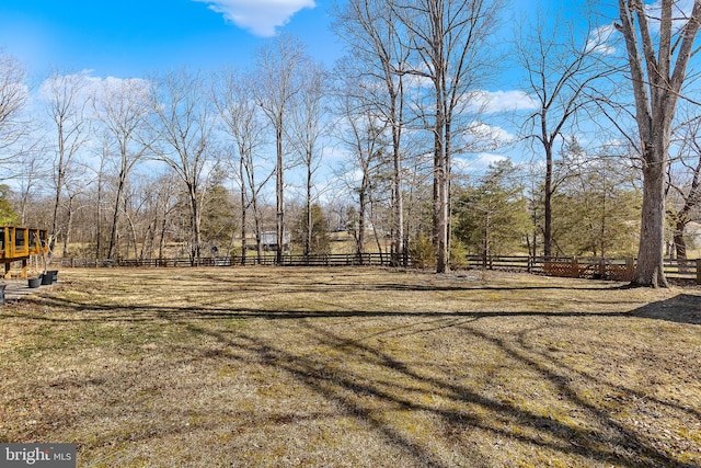 view of yard featuring fence