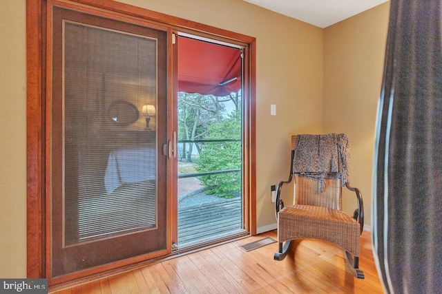 99 N Lakeshore, Manahawkin, NJ 08050 - sitting room with visible vents, baseboards, and hardwood / wood-style floors
