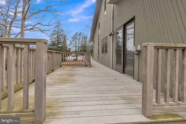 99 N Lakeshore, Manahawkin, NJ 08050 - view of deck