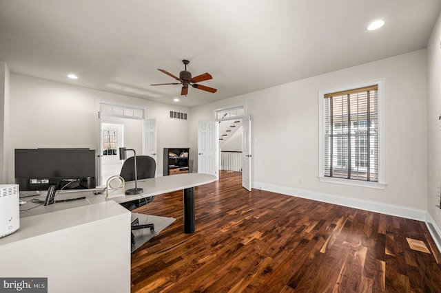 office area with visible vents, baseboards, recessed lighting, ceiling fan, and dark wood-type flooring