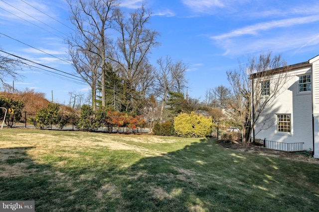 view of yard featuring fence