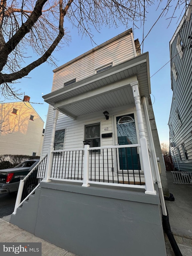 view of front of property with a porch