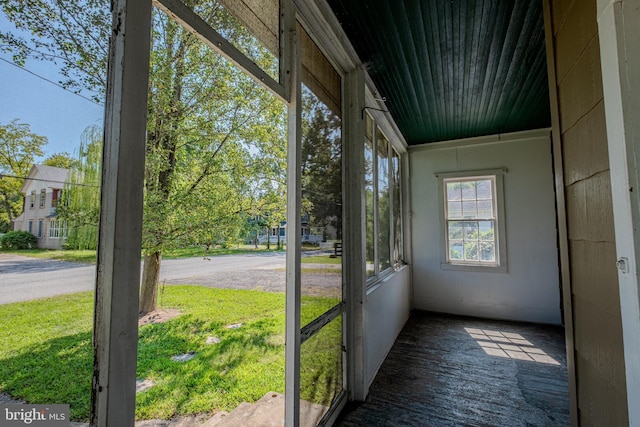 view of unfurnished sunroom