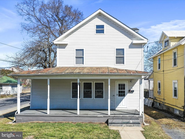 view of front facade with covered porch