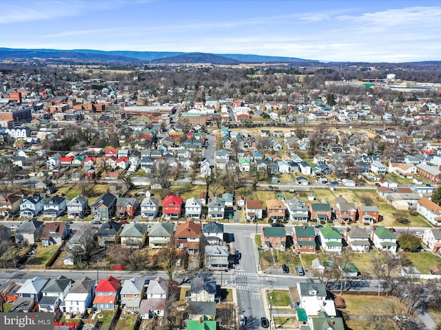 birds eye view of property featuring a residential view and a mountain view