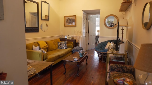 living area with wood-type flooring