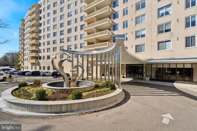 191 Presidential Blvd Unit R1018-1019, Bala Cynwyd, PA 19004 - view of apartment building / complex