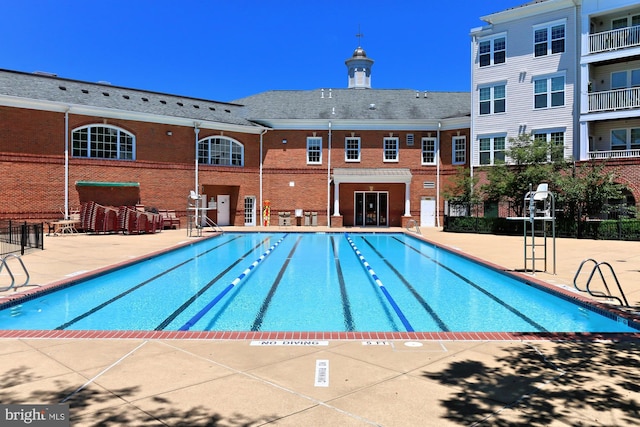 pool with fence