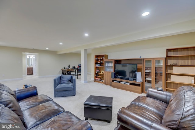 living area featuring recessed lighting, baseboards, and carpet flooring